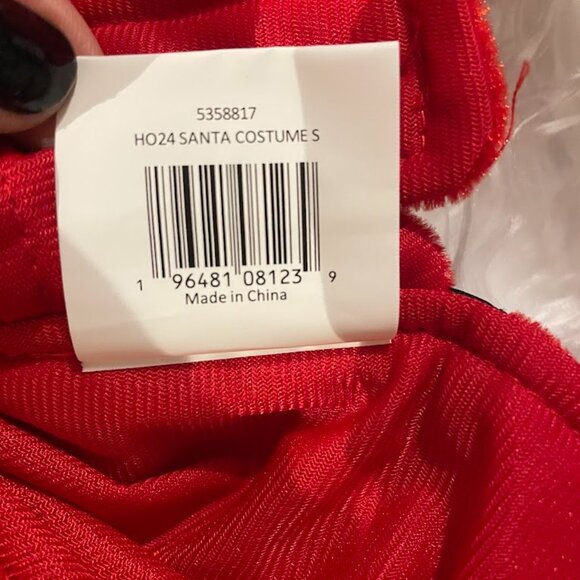 Adorable Santa Outfit with Hat for Dogs!  NWT Size Small - Picture 9 of 10